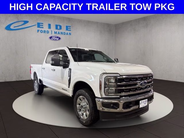 2026 White Metallic Ford Super Duty F-250 SRW Lariat Chrome 4X4 Truck