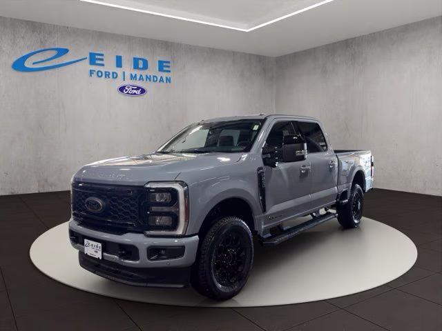 2026 Glacier Gray Metallic Tri-Coat Ford Super Duty F-250 SRW Lariat Black Appearance 4X4 Truck