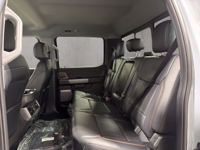 2026 Glacier Gray Metallic Tri-Coat Ford Super Duty F-250 SRW Lariat Black Appearance 4X4 Truck