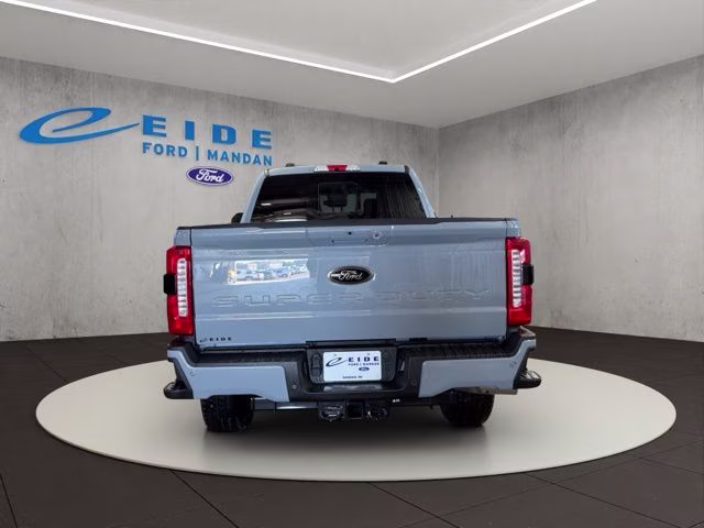 2026 Glacier Gray Metallic Tri-Coat Ford Super Duty F-250 SRW Lariat Black Appearance 4X4 Truck