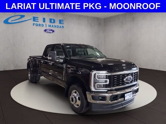 2026 Agate Black Metallic Ford Super Duty F-350 DRW Lariat Chrome 4X4 Truck