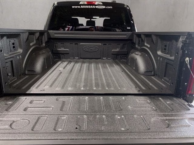 2026 Agate Black Metallic Ford F-150 XLT Black Appearance 4X4 Truck