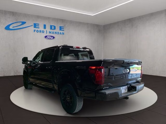 2026 Agate Black Metallic Ford F-150 XLT Black Appearance 4X4 Truck