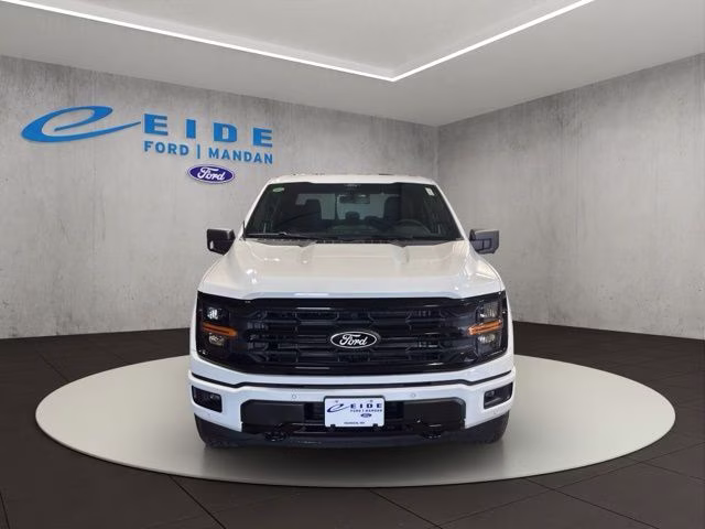 2026 Oxford White Ford F-150 XLT Black Appearance 4X4 Truck