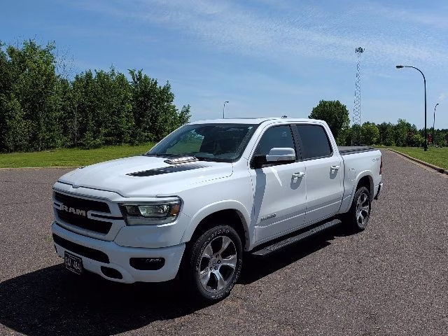 2022 Bright White Clearcoat Ram 1500 Laramie 4X4 Truck