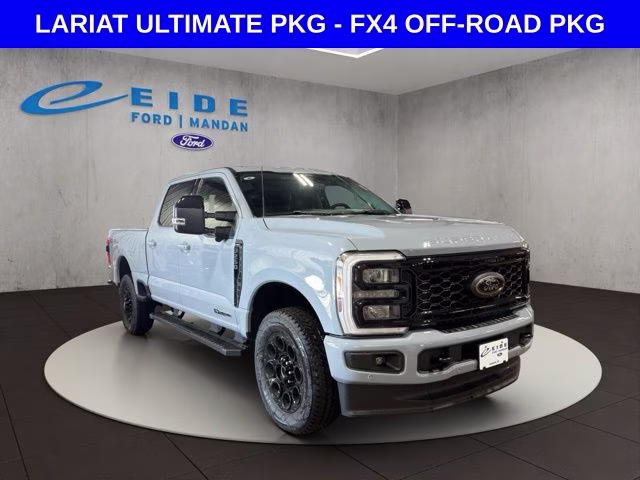 2026 Glacier Gray Metallic Tri-Coat Ford Super Duty F-250 SRW Lariat Black Appearance 4X4 Truck