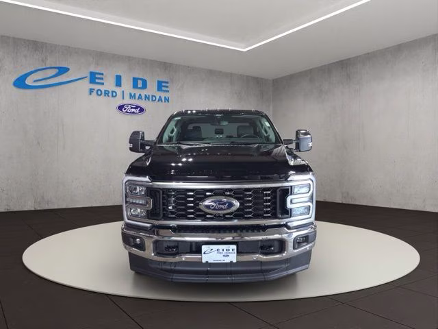 2026 Agate Black Metallic Ford Super Duty F-350 DRW Lariat Chrome 4X4 Truck