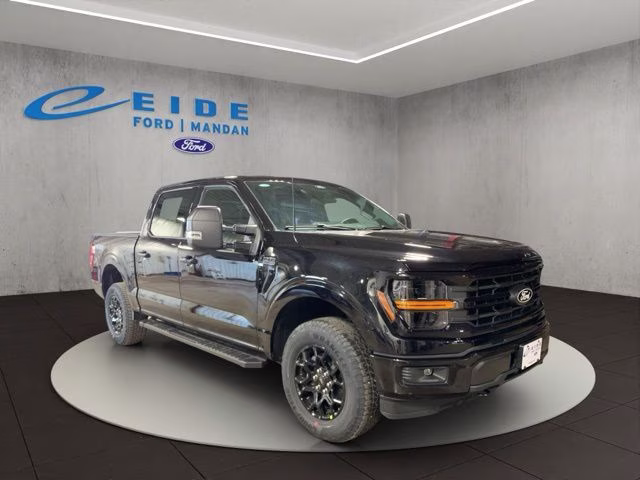 2026 Agate Black Metallic Ford F-150 XLT Black Appearance 4X4 Truck