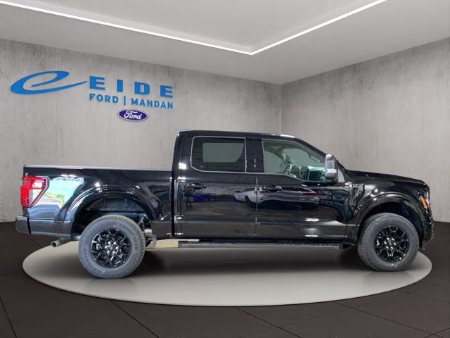 2026 Agate Black Metallic Ford F-150 XLT Black Appearance 4X4 Truck