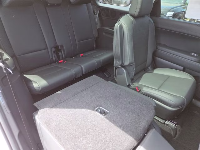 2026 Creamy White Pearl Hyundai Palisade Hybrid Limited AWD SUV
