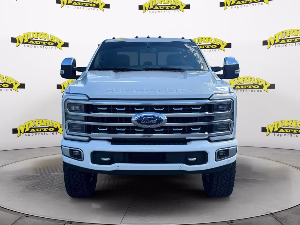 2024 Star White Metallic Tri-Coat Ford Super Duty F-350 SRW Platinum 4X4 Truck