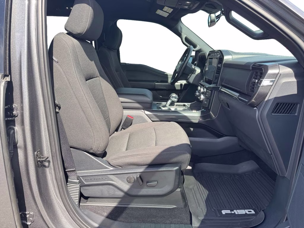 2023 Carbonized Gray Metallic Ford F-150 XLT 4X4 Truck