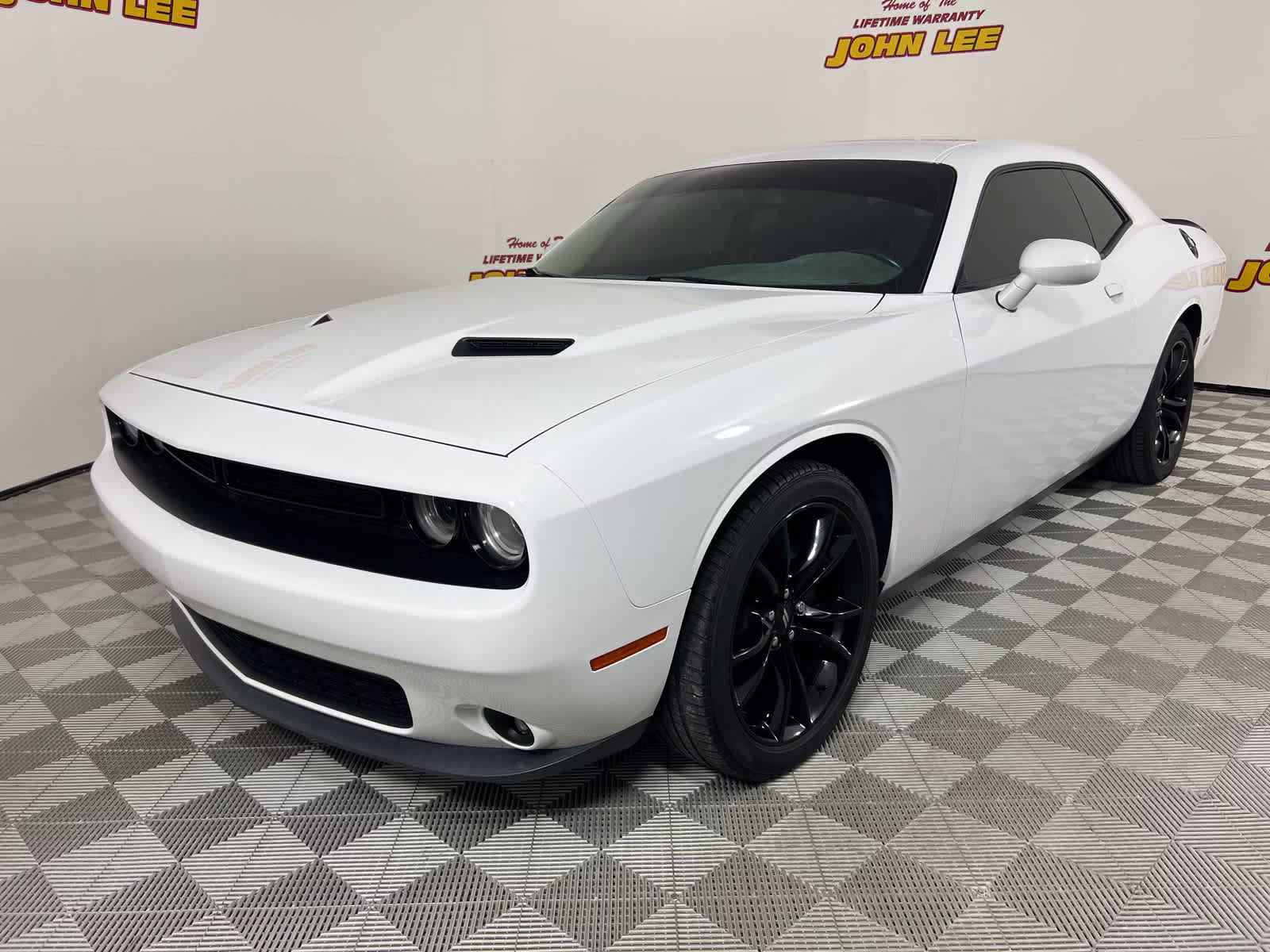 2018 White Knuckle Clearcoat Dodge Challenger SXT RWD