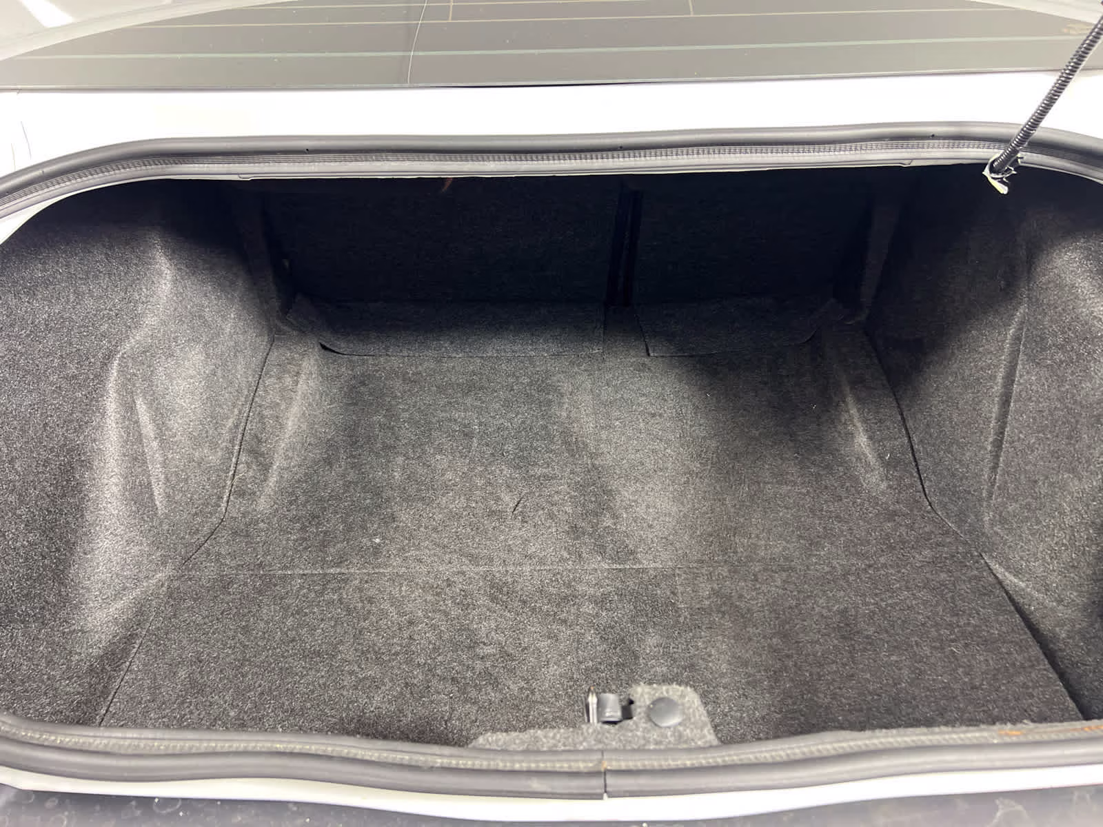 2018 White Knuckle Clearcoat Dodge Challenger SXT RWD