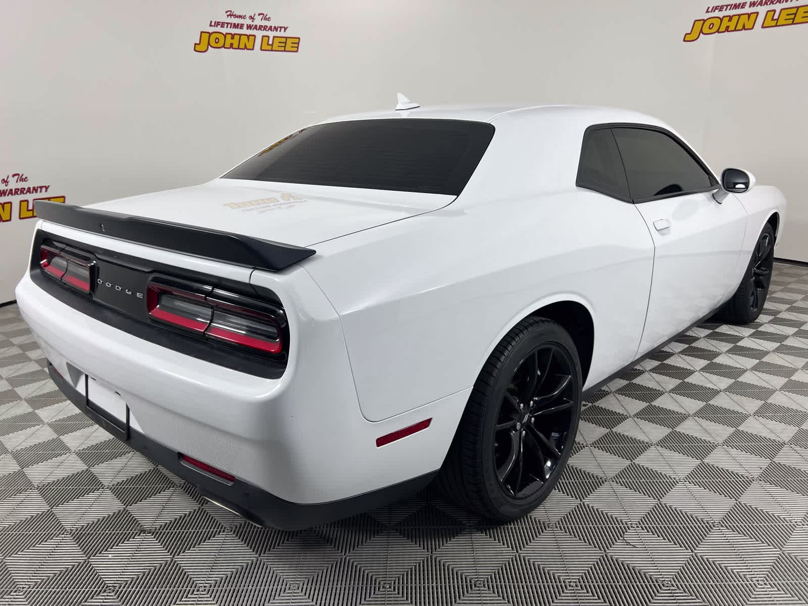 2018 White Knuckle Clearcoat Dodge Challenger SXT RWD