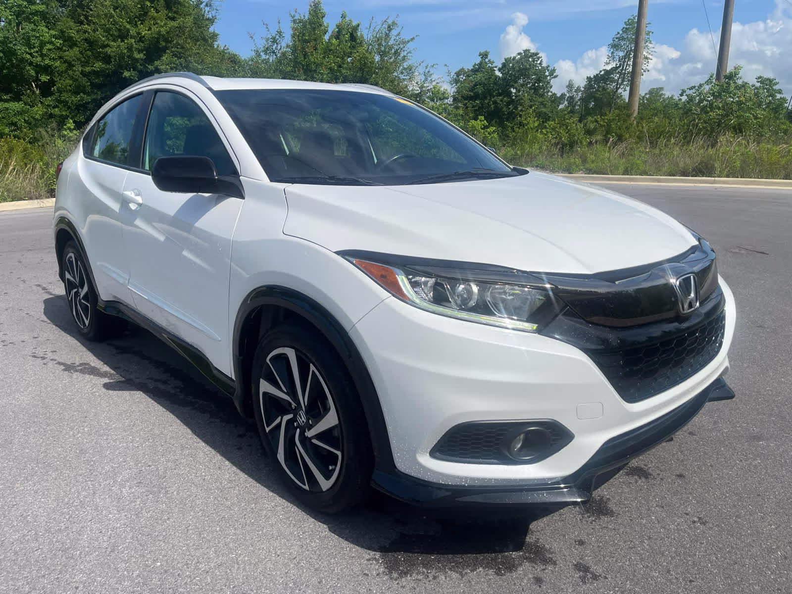 2019 Platinum White Pearl Honda HR-V Sport FWD SUV
