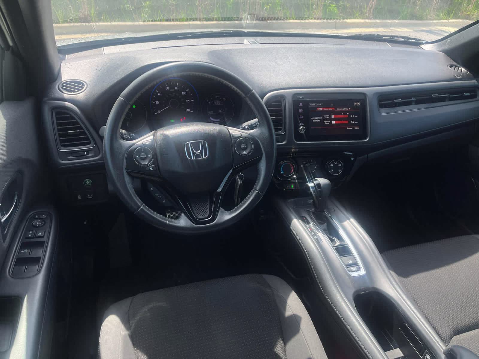 2019 Platinum White Pearl Honda HR-V Sport FWD SUV