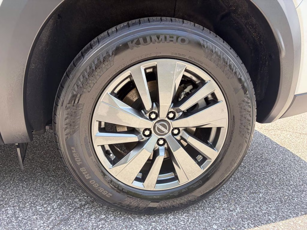 2026 Everest White Pearl Tricoat Nissan Pathfinder SV FWD SUV