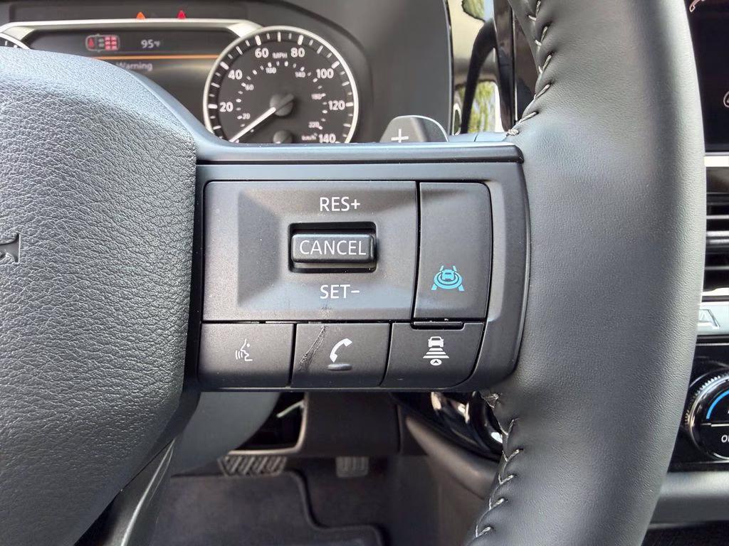 2026 Everest White Pearl Tricoat Nissan Pathfinder SV FWD SUV