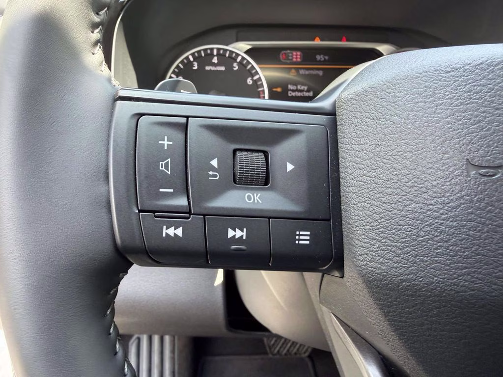 2026 Everest White Pearl Tricoat Nissan Pathfinder SV FWD SUV