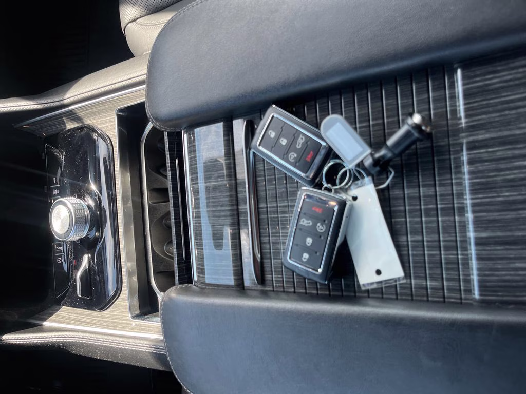 2022 Bright White Clearcoat Jeep Wagoneer Series II 4X4 SUV