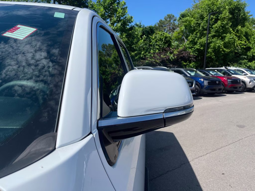 2022 Bright White Clearcoat Jeep Wagoneer Series II 4X4 SUV