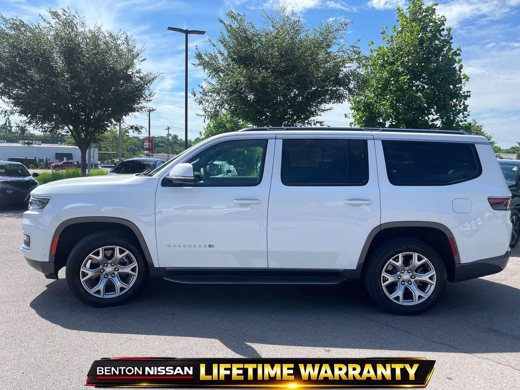 2022 Bright White Clearcoat Jeep Wagoneer Series II 4X4 SUV
