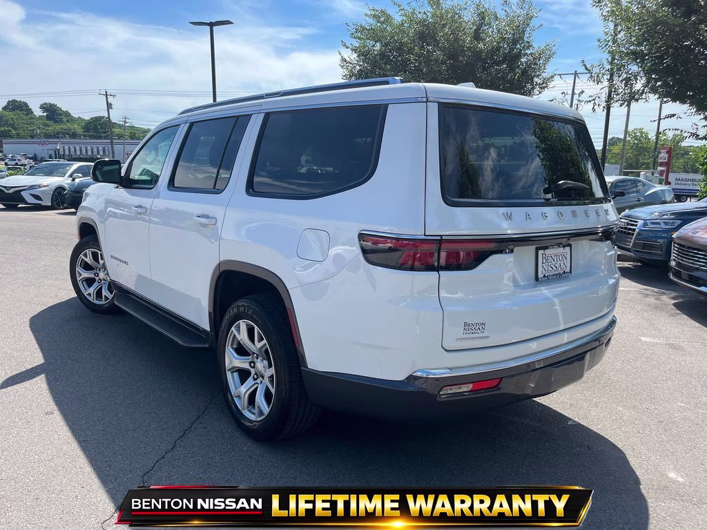 2022 Bright White Clearcoat Jeep Wagoneer Series II 4X4 SUV