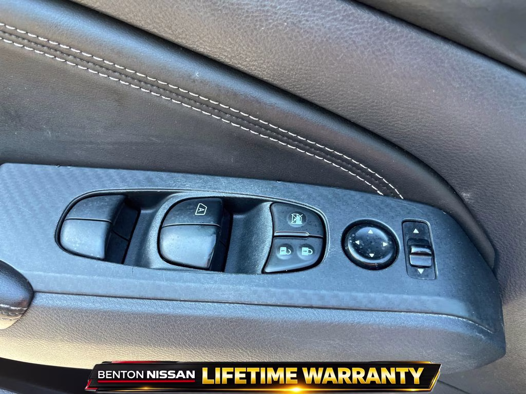 2020 Super Black Clearcoat Nissan Altima 2.5 S FWD Sedan