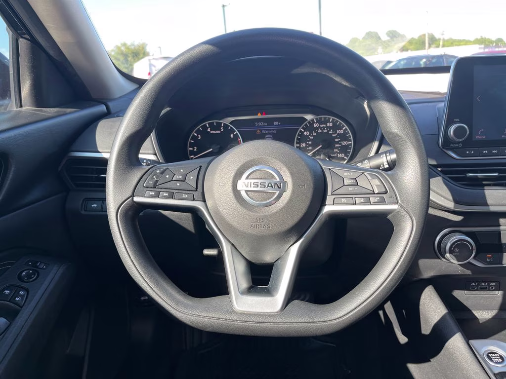 2020 Super Black Clearcoat Nissan Altima 2.5 S FWD Sedan