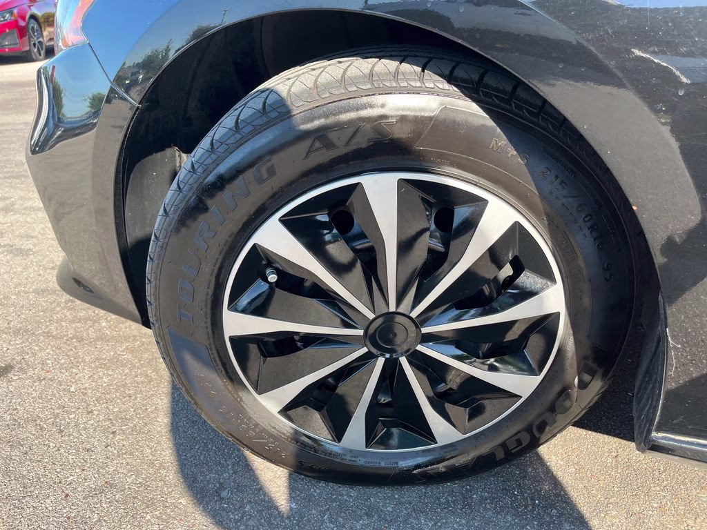2020 Super Black Clearcoat Nissan Altima 2.5 S FWD Sedan