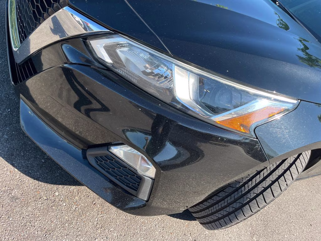 2020 Super Black Clearcoat Nissan Altima 2.5 S FWD Sedan