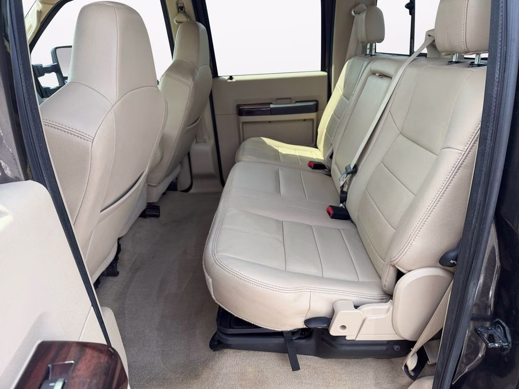 2008 Gray Ford Super Duty F-350 SRW Lariat 4X4 Truck