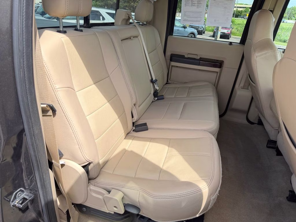 2008 Gray Ford Super Duty F-350 SRW Lariat 4X4 Truck