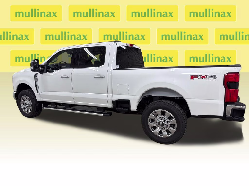 2026 STAR WHITE Ford Super Duty F-250 SRW Lariat 4X4 Truck