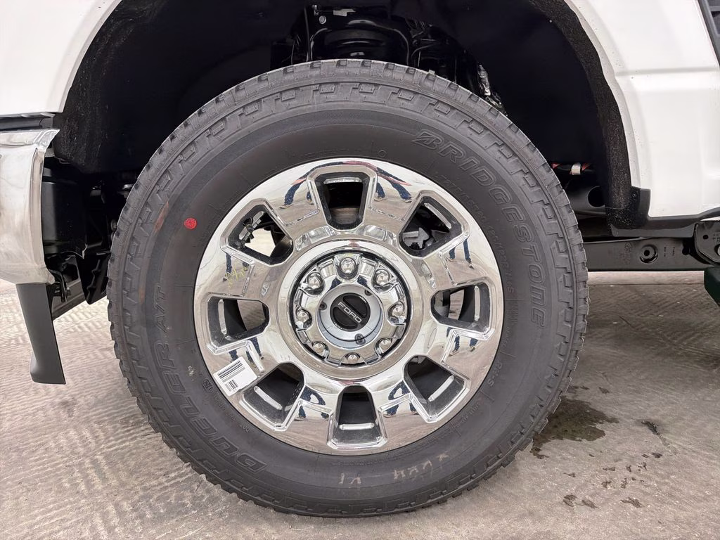 2026 STAR WHITE Ford Super Duty F-250 SRW Lariat 4X4 Truck