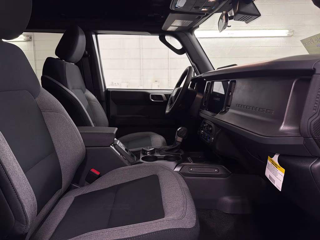 2026 SHADOW BLACK Ford Bronco Big Bend 4X4 SUV