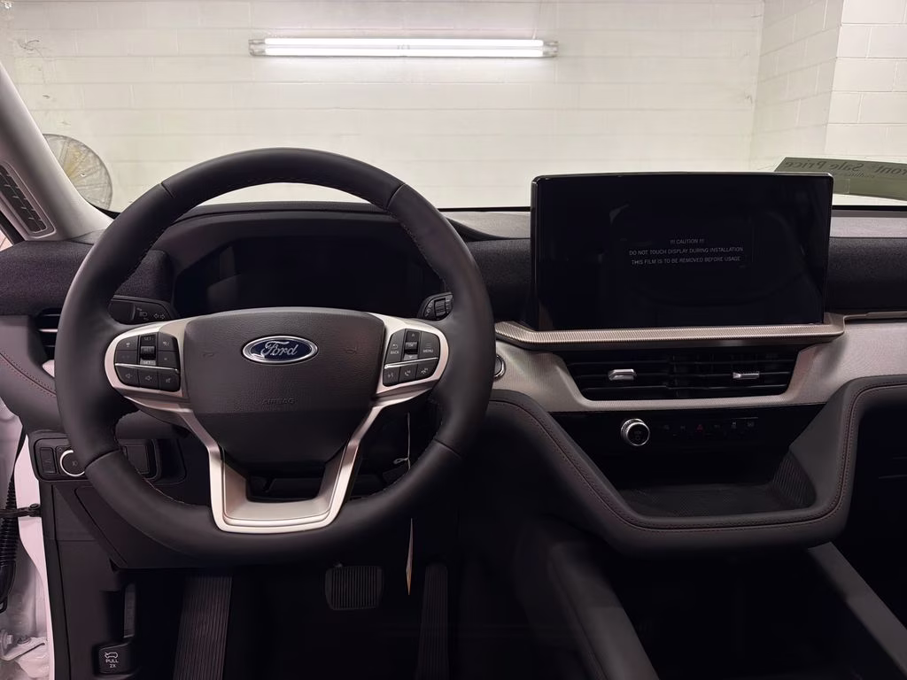 2026 STAR WHITE TRI-COAT Ford Explorer Active RWD SUV