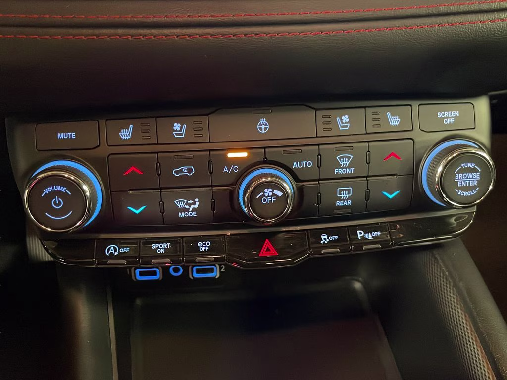 2024 DB Black Crystal Clearcoat Dodge Durango GT Plus AWD SUV