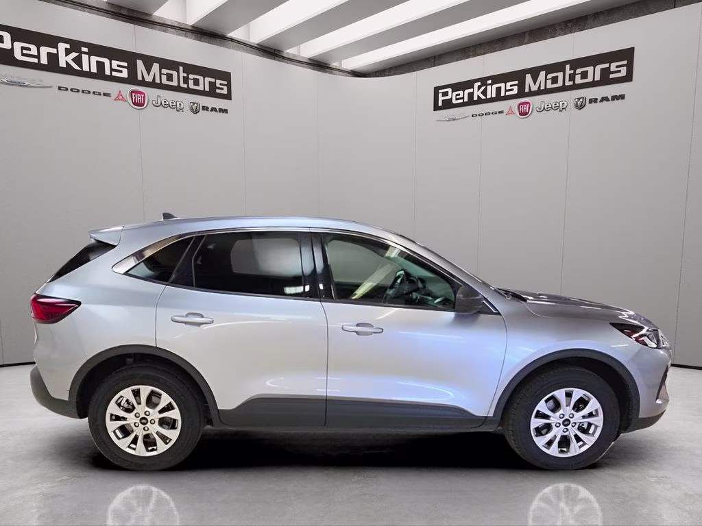 2024 Silver Metallic Ford Escape Active AWD SUV