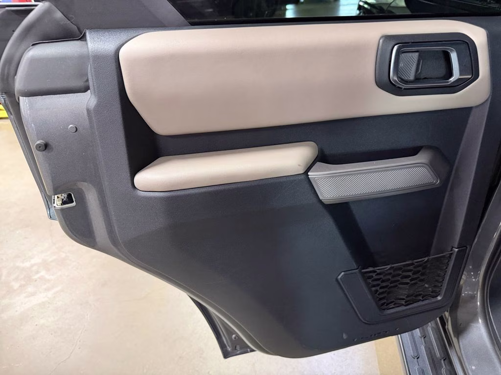 2022 Carbonized Gray Metallic Ford Bronco Wildtrak w/Lux Pkg & Towing 4X4 SUV