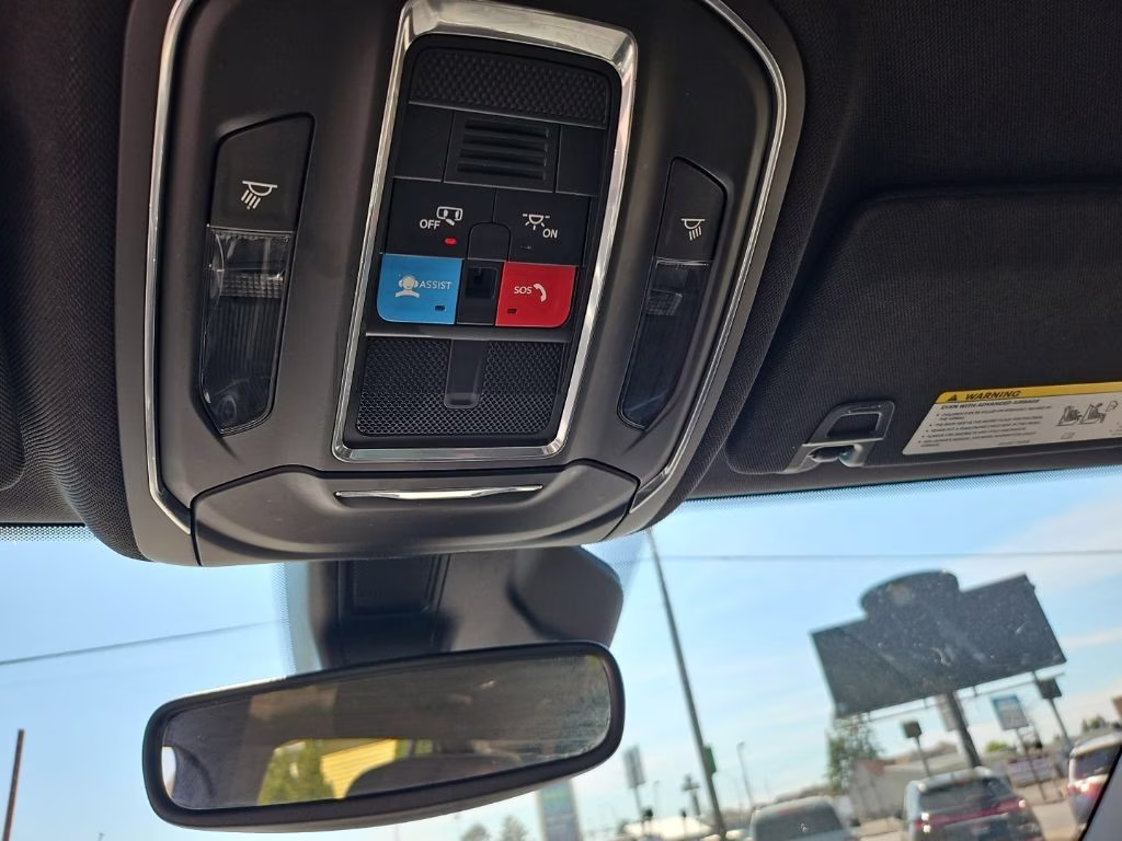 2024 Silver Zynith Jeep Grand Cherokee L Laredo 4X4 SUV