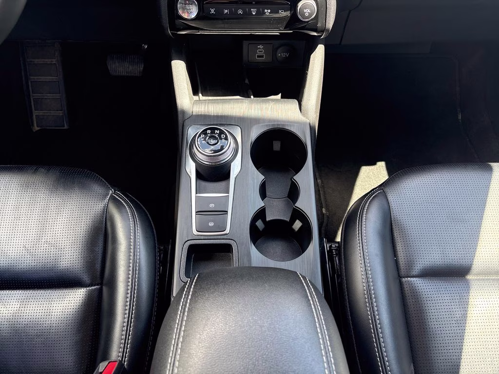 2024 Black Ford Escape Platinum AWD SUV