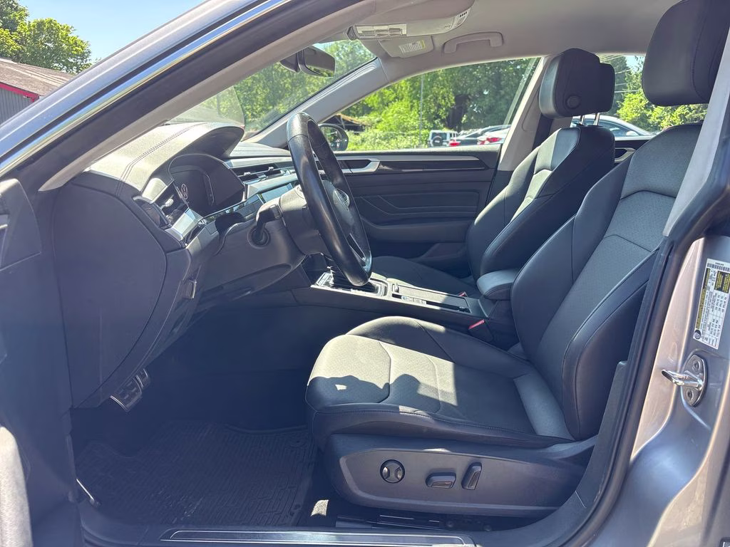 2021 Silver Metallic Volkswagen Arteon 2.0T SE FWD Sedan