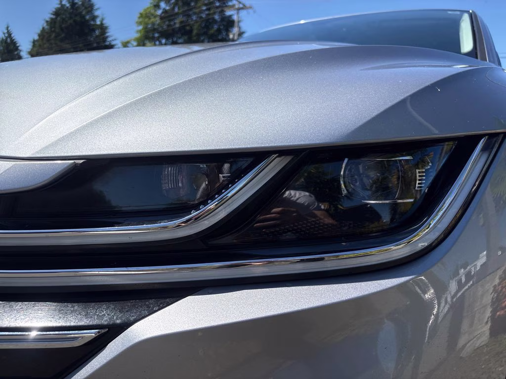2021 Silver Metallic Volkswagen Arteon 2.0T SE FWD Sedan