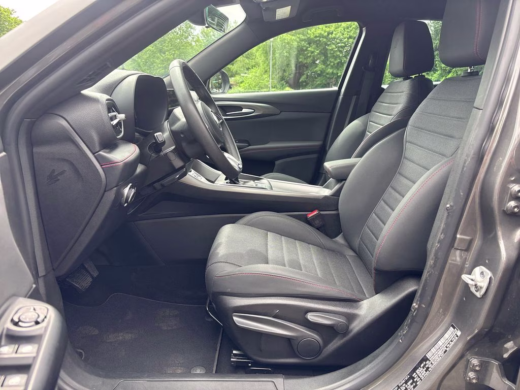 2024 Gray Cray Dodge Hornet GT AWD SUV