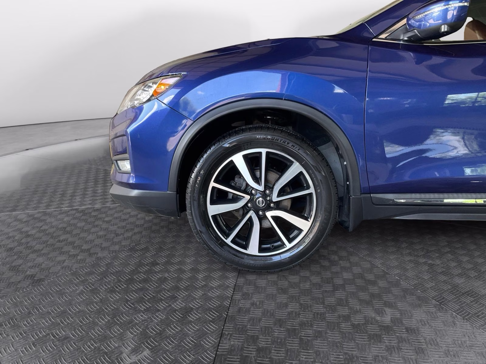 2019 Caspian Blue Metallic Nissan Rogue SL AWD SUV