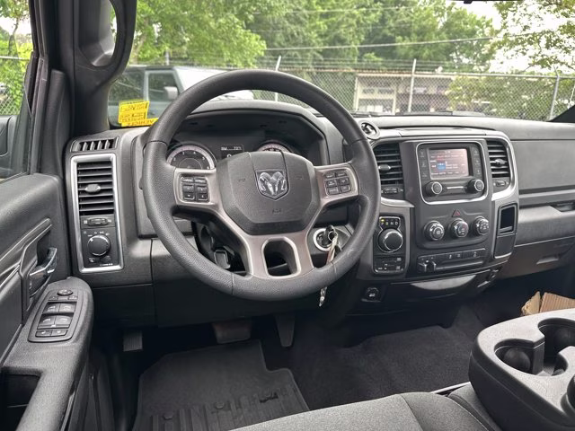 2022 Diamond Black Crystal Pearlcoat Ram 1500 Classic Warlock 4X4 Truck