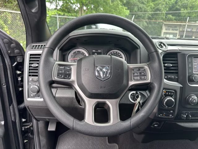 2022 Diamond Black Crystal Pearlcoat Ram 1500 Classic Warlock 4X4 Truck