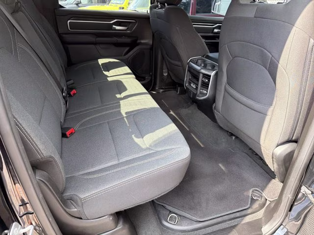2023 Diamond Black Crystal Pearlcoat Ram 1500 Big Horn 4X4 Truck